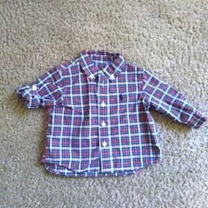 SOLD!! Ralph Lauren Button Up